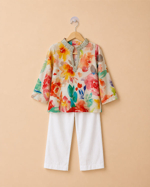 Elegant white floral kurta set